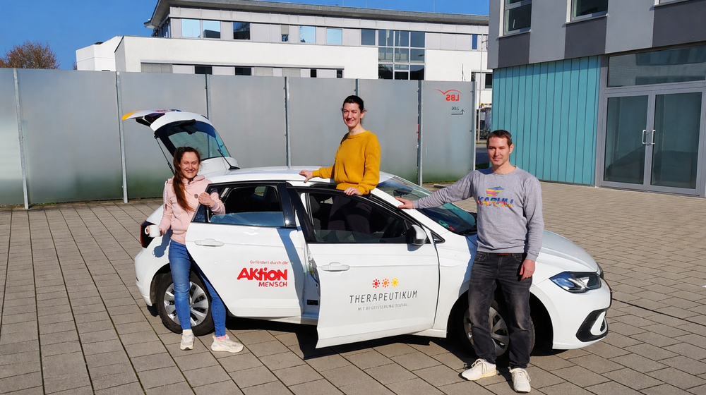 Abbildung: Ein neuer Dienstwagen für das THERAPEUTIKUM/ Junges Wohnen mit Tagesstruktur in Neckarsulm!