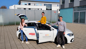 Abbildung: Ein neuer Dienstwagen für das THERAPEUTIKUM/ Junges Wohnen mit Tagesstruktur in Neckarsulm!